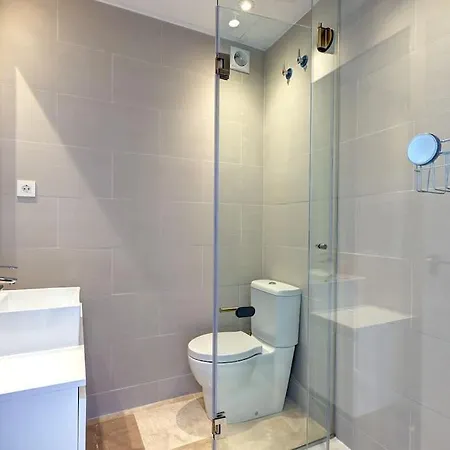 Luxury Family Penthouse, 7 Pools, Golf & Seaview *